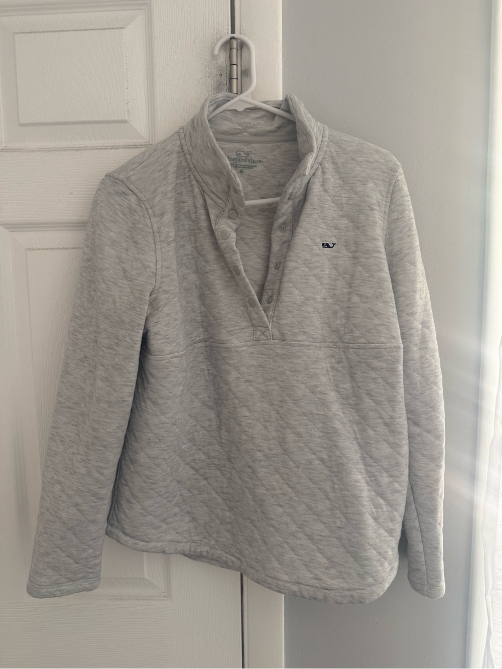 Vineyard Vines Light Gray Quilted Snap Pullover